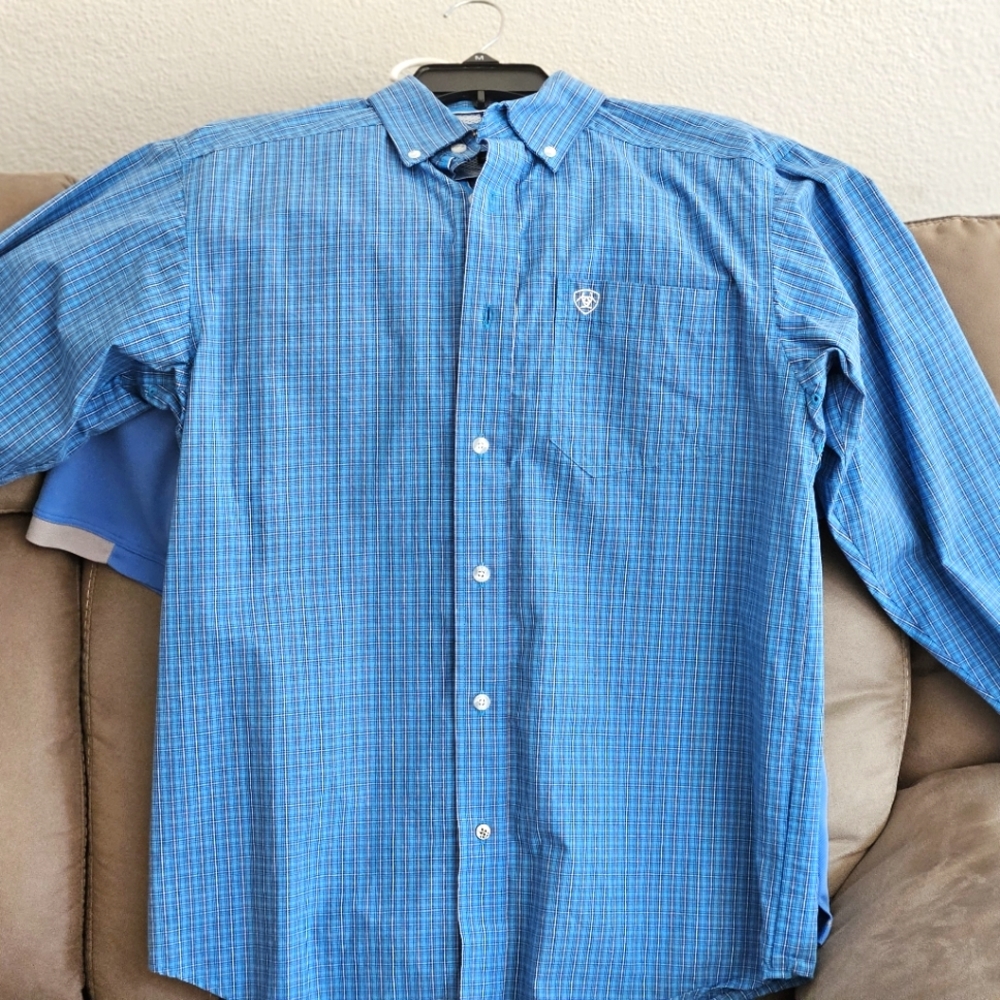 Ariat Longsleeve